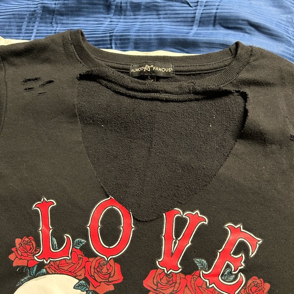 Skull sweatshirt - Picture 3 of 4